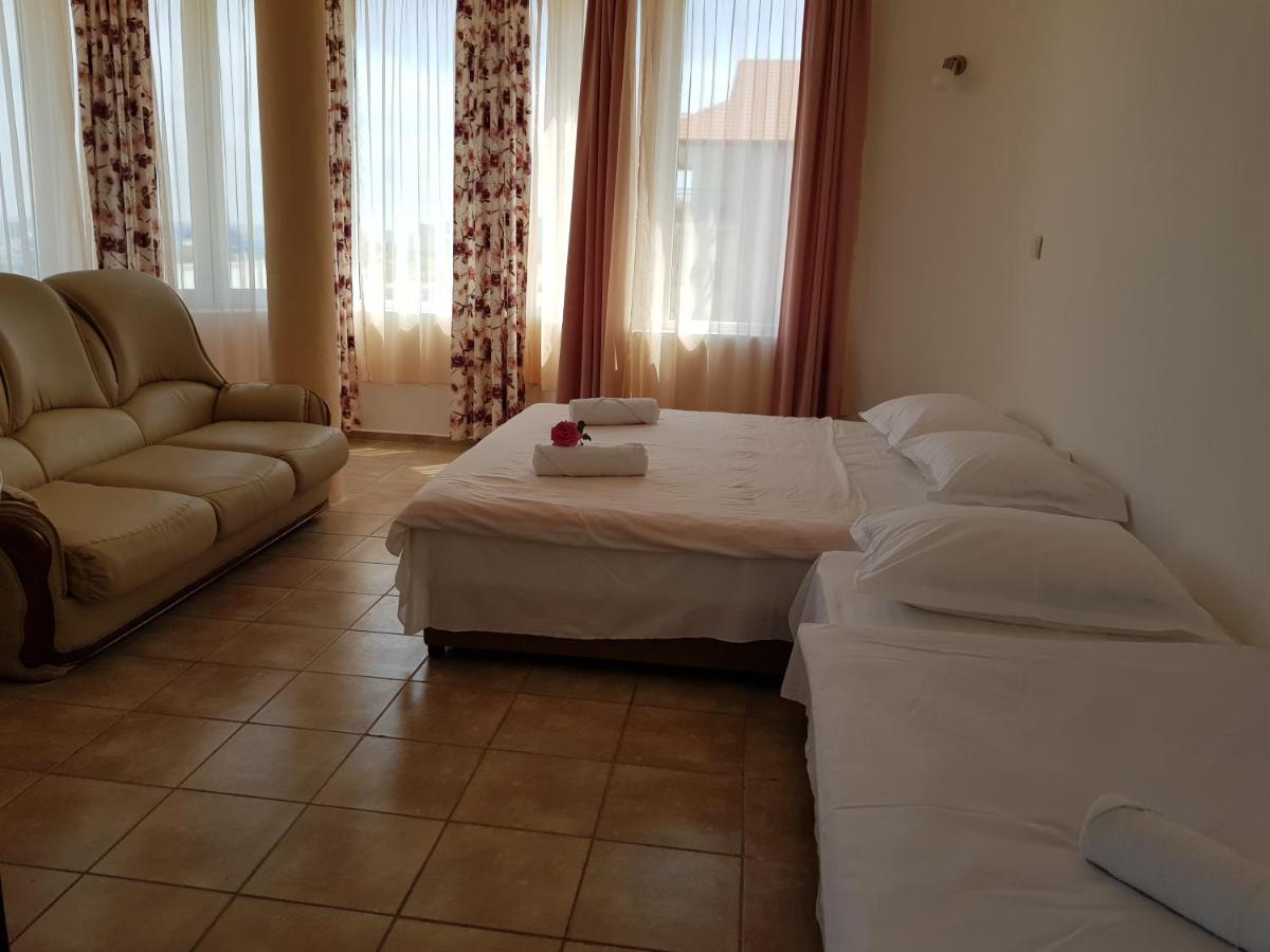 Sunny Island Obzor Hotel Ngoại thất bức ảnh