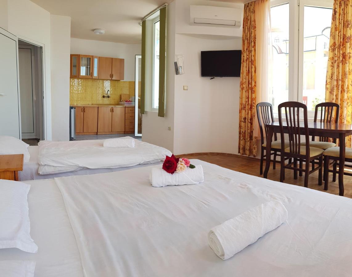 Sunny Island Obzor Hotel Ngoại thất bức ảnh